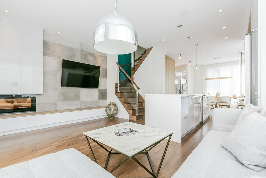 Téléviseurs, projecteurs et cinéma maison